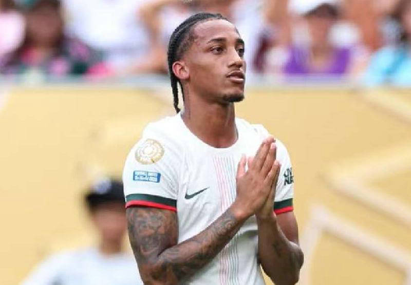 利物浦与切尔西的困境与挑战