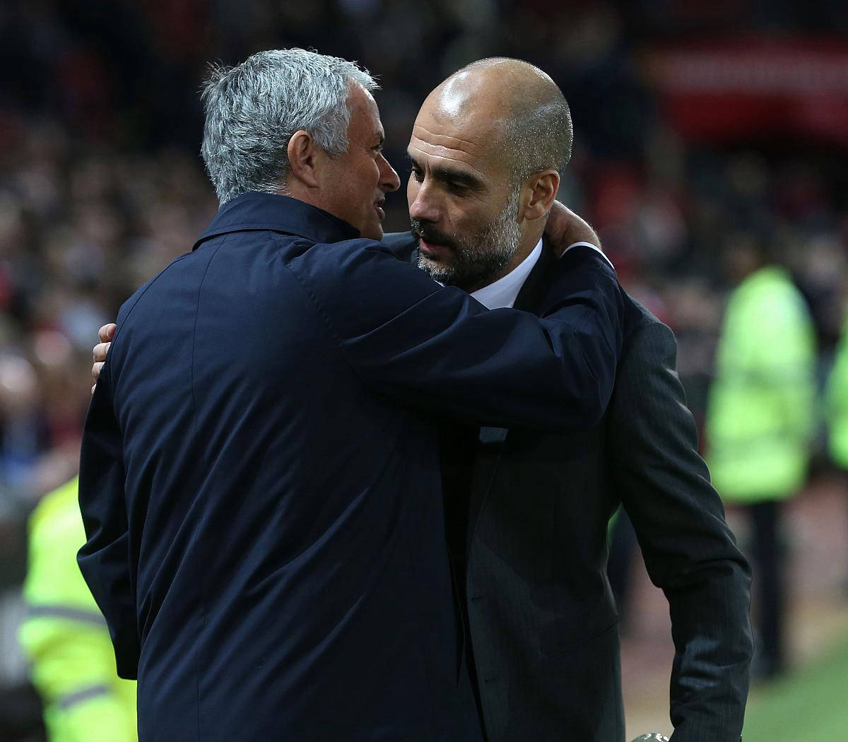 曼城冬窗引援稳健，切尔西教练矛盾激化或面临更替